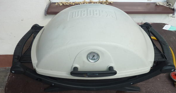 Ogłoszenie - Grill gazowy WEBER Q 220 kompletny, mało używany.Stan b.dobry - 490,00 zł