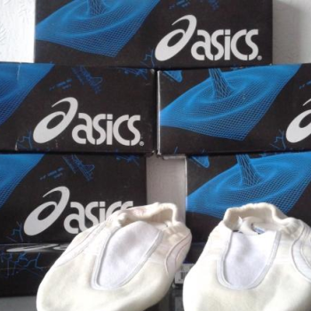 Ogłoszenie - Buty sportowe ASICS, siłownia, fitness, sala gimnastyczna - 50,00 zł