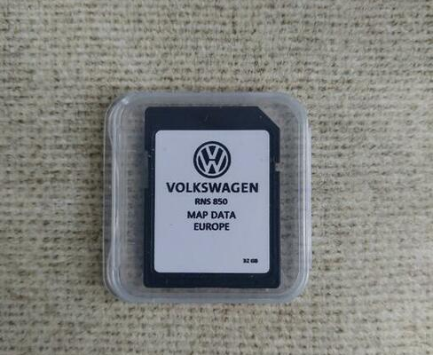 Ogłoszenie - Karta SD VW TOUAREG 7P6051236BS 2022 - 200,00 zł