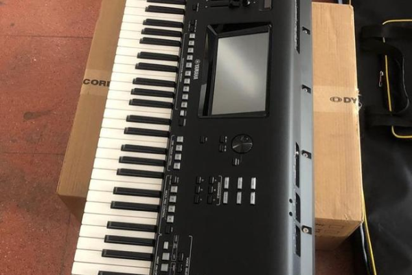 Ogłoszenie - Yamahas Genos 76-Key Digital Workstation Synthesizer - 10 000,00 zł