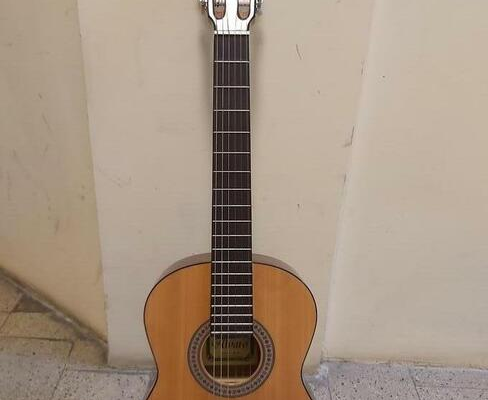 Ogłoszenie - Hiszpańska gitara klasyczna Alvaro No.10 rozmiar 4/4 - 570,00 zł