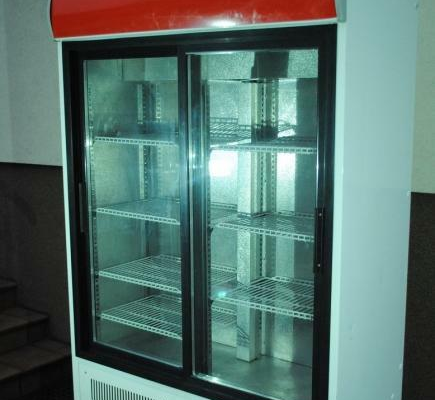 Ogłoszenie - Szafa chłodnicza BOCHNIA 1,3m. Transport - 2 250,00 zł