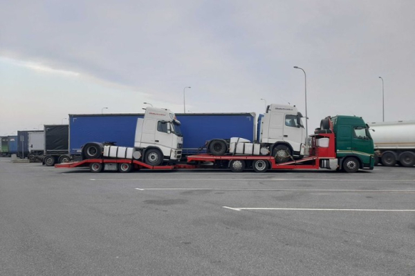 Ogłoszenie - Transport Kombajnów Niskopodwoziowy Maszyn rolniczych poj Ciężarowych - Kęty