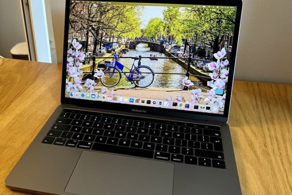 Ogłoszenie - Macbook Pro 13 retina | proc Dual Core i5 3.1 GHz | pamięć 16/512 GB - Szczecin - 2 600,00 zł