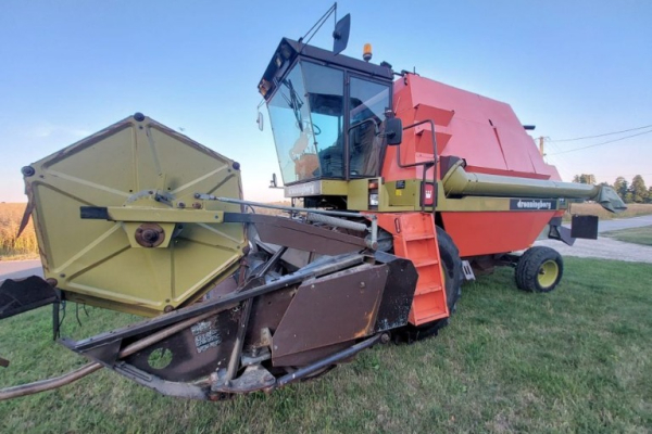 Ogłoszenie - Kombajn zbożowy Dronningborg D7500 Hydrostat. Sieczkarnia / Massey - Radom - 82 400,00 zł