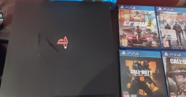 Ogłoszenie - PlayStation 4 Pro 1tb Cuh 7216b 2 x pad,Ładowarka,gry - Zduńska Wola - 1 100,00 zł