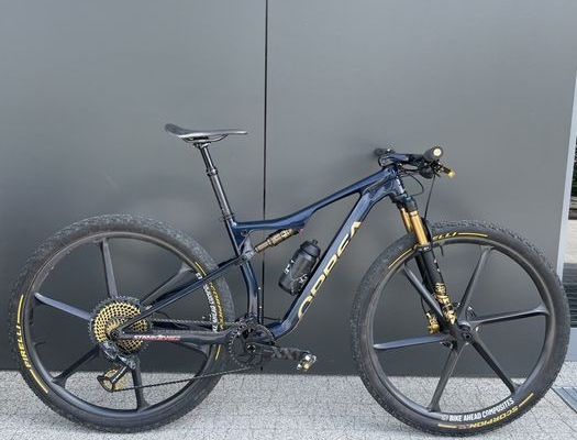 Ogłoszenie - CUSTOM Orbea Oiz Darimo Schmolke Trickstuff Bike Ahead Carbon TI - Gdańsk - 59 999,00 zł