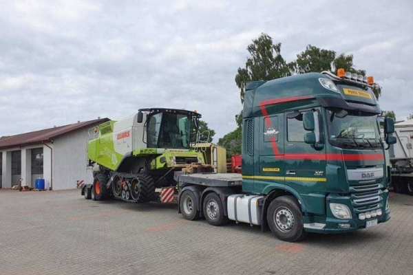 Ogłoszenie - Transport Kombajnów Niskopodwoziowy Maszyn rolniczych poj Ciężarowych - Kęty