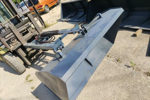 Ogłoszenie - Łyżka hydrauliczna do materiałów sypkich - 3 000,00 zł