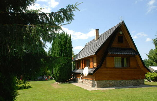 Ogłoszenie - DOMEK NAD JEZIOREM (W IŃSKICH PARKACH KRAJOBRAZOWYCH.) - 400,00 zł