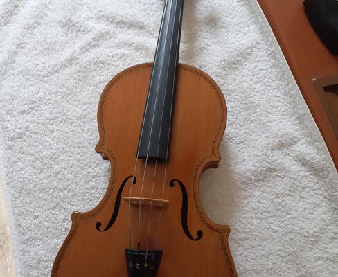 Ogłoszenie - skrzypce lutnicze połówki wykonane w Lubinie Legnickim rok - 1 400,00 zł