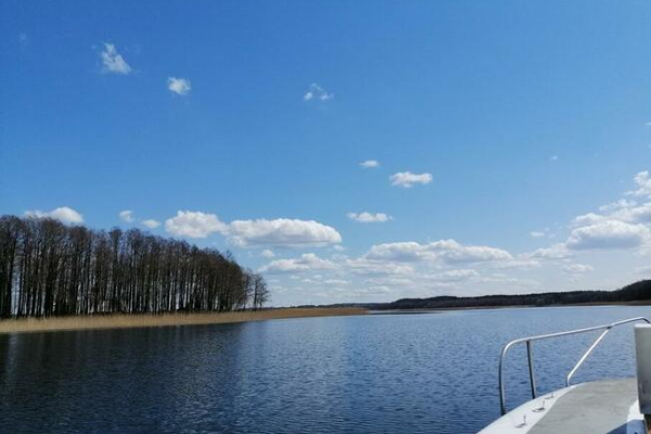 Ogłoszenie - Domek Malinka nad jeziorem Sasek Wielki nocleg mazury - 70,00 zł