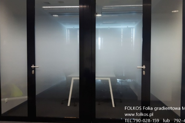 Ogłoszenie - Folie okienne Toruń, Ciechocinek i okolice - Folie z usługą montażu- folie do domu, szkół, biura, szpitali, magazynów... - Toruń - 165,00 zł