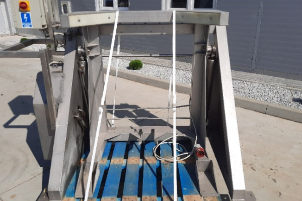 Ogłoszenie - Wywrotnica  do beczek 434A - Podkarpackie - 9 298,00 zł