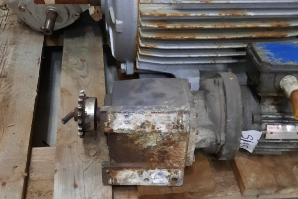 Ogłoszenie - 5 paleta z silnikami(S34,S7,S3,S35,S36 - Dębica - 1 033,00 zł