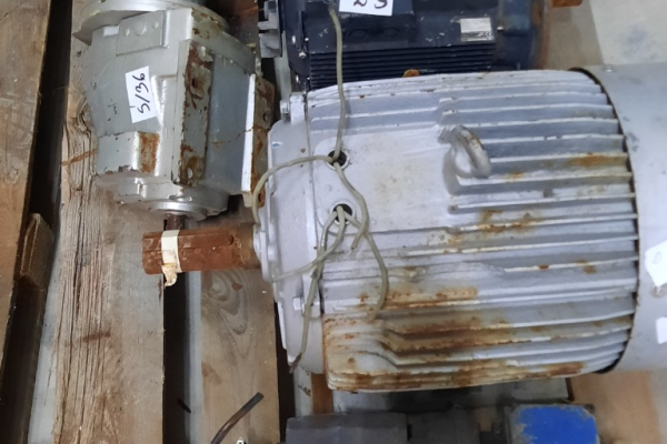 Ogłoszenie - 5 paleta z silnikami(S34,S7,S3,S35,S36 - Dębica - 1 033,00 zł