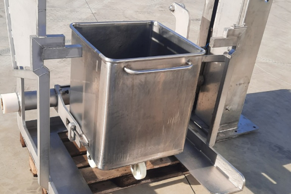 Ogłoszenie - Wywrotnica  docymbró i skrzyniopalet CFS - Podkarpackie - 67 158,00 zł