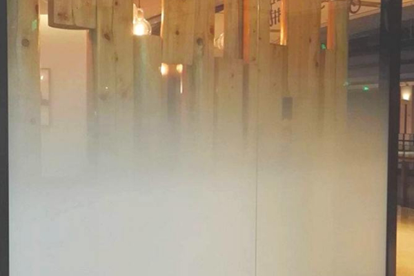 Ogłoszenie - Folie dekoracyjne gradientowe Warszawa - Folkos folia MGŁA - Oklejanie szyb, sprzedaż folii Warszawa i okolice - Mokotów - 137,00 zł