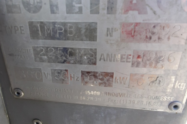 Ogłoszenie - NASTRZYKIWARKA LUTETIA (nr 441A) - Dębica - 29 940,00 zł