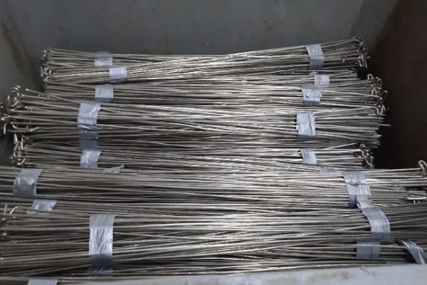 Ogłoszenie - Pręty   WĘDZARNICZE  HACZYKI - Dębica - 5,00 zł