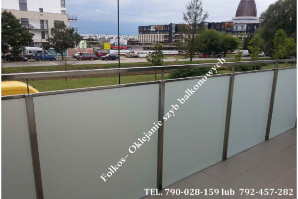Ogłoszenie - Oklejamy balkony na Wilanowie - Folie matowe prywatyzujące na szklane balustrady balkonowe Warszawa Wilanów folie - Wilanów - 143,00 zł