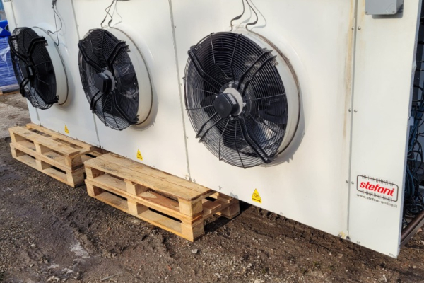 Ogłoszenie - Chłodnia freonowa Stefani (3 wiatraki)w Łabowej jest - Nowy Sącz - 11 808,00 zł