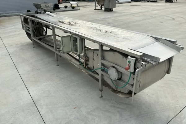 Ogłoszenie - STÓŁ ROZBIOROWY 4,5 M.B. - Dębica - 41 328,00 zł