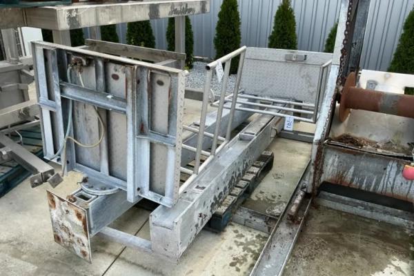 Ogłoszenie - SKÓROWACZKA + PODESTY - Dębica - 7 749,00 zł