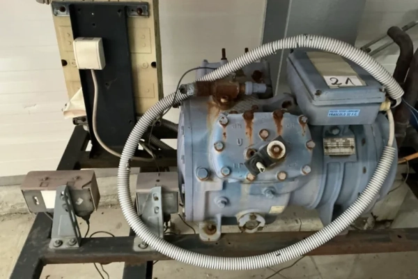 Ogłoszenie - SPRĘŻARKA Frascold Typ: SO556 - Dębica - 5 166,00 zł