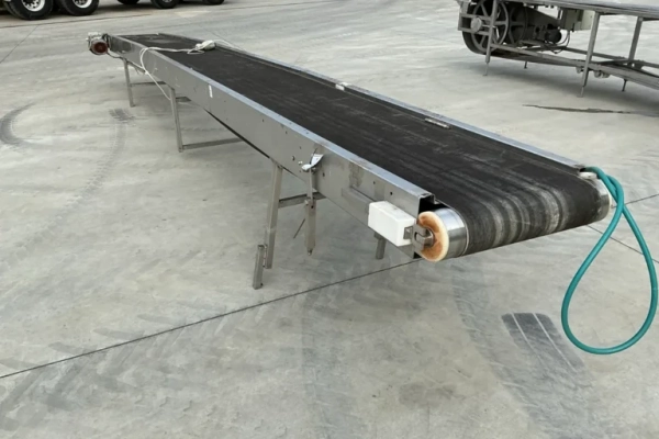 Ogłoszenie - TRANSPORTER 6 M.B.15 (L- 7) - Dębica - 7 749,00 zł