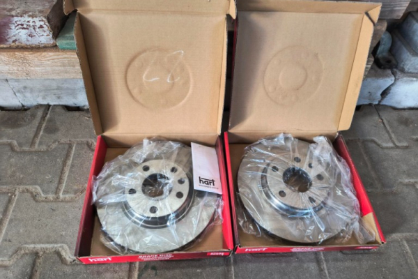 Ogłoszenie - Tarcze hamulcowe przód passat B5 1.9TD 99r - Radom - 180,00 zł