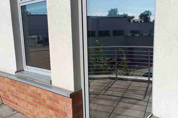 Ogłoszenie - Folia PLATINE 80XC, folia CHROME 285XC, folia SILVER 20 Xtra, folia SILVER 35 XTRA -przyciemnianie szyb Warszawa Folkos - Żoliborz - 178,00 zł