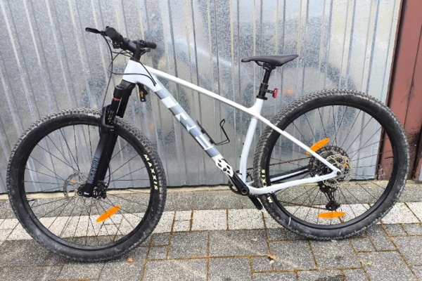 Ogłoszenie - Trek ProCaliber 8, rozmiar M/L - Ostrołęka - 3 550,00 zł