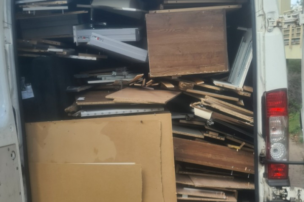 Ogłoszenie - Odbiór,wywóz,utylizacja starych mebli Wrocław. - Wrocław - 1,00 zł