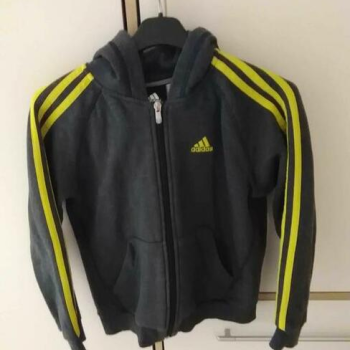 Ogłoszenie - Sprzedam Bluzę Chłopięcą Adidas Okazja Polecam - 30,00 zł