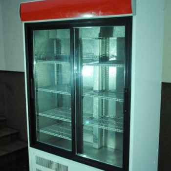 Ogłoszenie - Szafa chłodnicza BOCHNIA 1,3m. Transport - 2 250,00 zł