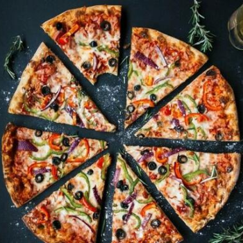 Ogłoszenie - Produkcja pizzy-12.80 euro brutto-od juz-bez wiekówki ! - 10 000,00 zł