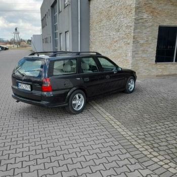 Ogłoszenie - Ładna Vectra B z 2000 r*2,0 DTI*LIFT*Dł Opł*Moż-Zamiany. - 3 500,00 zł
